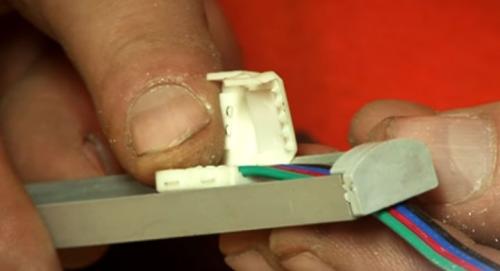 Монтаж светодиодной ленты В профиль. Виды