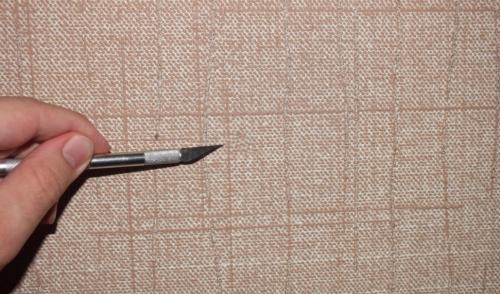 Как защитить флизелиновые обои от износа и повреждений после поклейки. Царапины на обоях