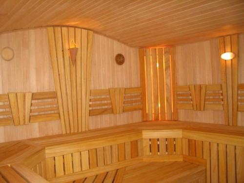 Своими руками – легко и надежно: видео-инструкция по строительству дома 6х8 02