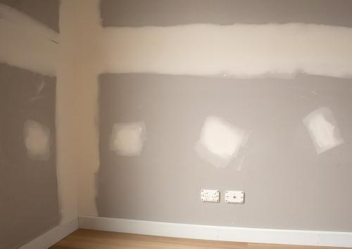 Как производится наружная и внутренняя отделка стен из пеноблоков. Как проводится отделка гипсокартоном