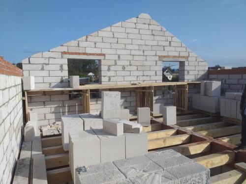 Как проверить качество пеноблоков перед началом строительства. Плюсы строительства дома из пенобетонных блоков