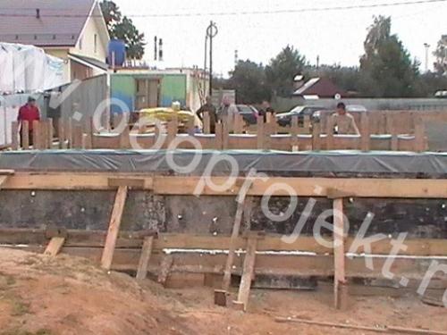 Сколько времени занимает строительство дома из пенобетона. Строительство домов из монолитного пенобетона и пенобетонных блоков