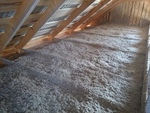 Рейтинг утеплителей для потолка. Насыпные утеплители