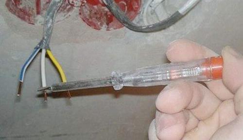 Как подключить двойную розетку 3 провода. Правила подключения двойной розетки