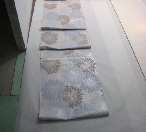 Виниловые обои на бумажной основе для кухни. Разница между бумагой и флизелином