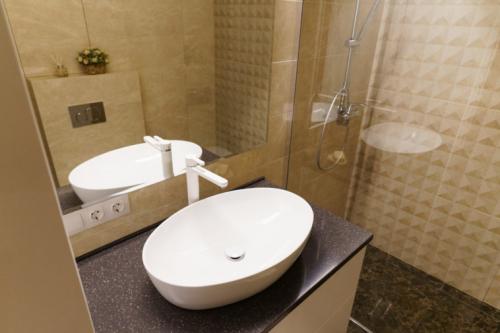 Сколько времени занимает установка теплого пола в ванной комнате. Сколько дней уходит на ремонт ванной комнаты в новостройке