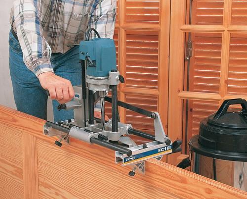 Какие инструменты необходимы для самостоятельного монтажа. Инструменты для установки дверей