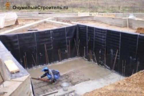 Как высушить землю под полом. Как просушить подпол (подвал) в доме?