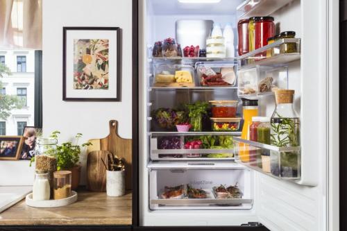 Чем помыть холодильник от запаха в домашних условиях.. Почему в холодильнике появляется неприятный запах 10 Чем помыть холодильник от запаха в домашних условиях.. Почему в холодильнике появляется неприятный запах 10