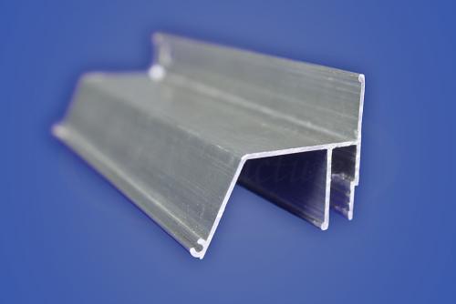 Какие способы крепления ленты на потолке считаются наиболее надежными. Профили – самая важная основа для создания потолков со световыми линиями