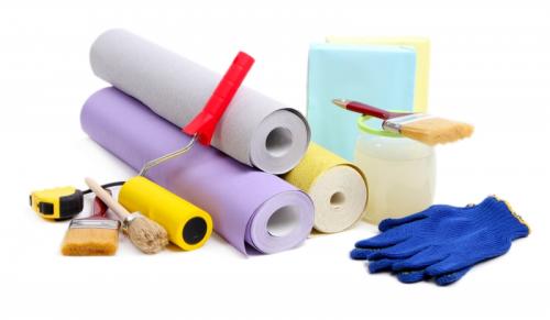 Как правильно наклеить обои на потолок своими руками. Как клеить обои на потолок