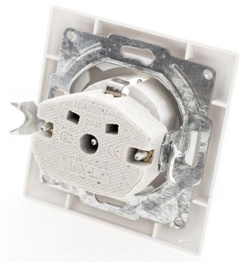 Как подключить розетку с заземлением к двум проводам. Функциональность розетки с заземлением