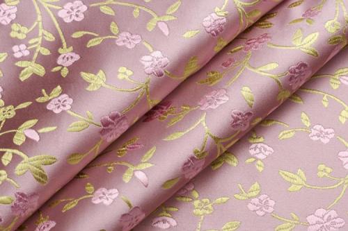 Как красиво скомбинировать обои в спальне. Виды обоев для спальни