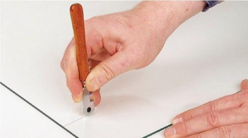 Как резать плитку без плиткореза в домашних условиях. Разбираемся с деталями: как отрезать керамическую плитку без плиткореза