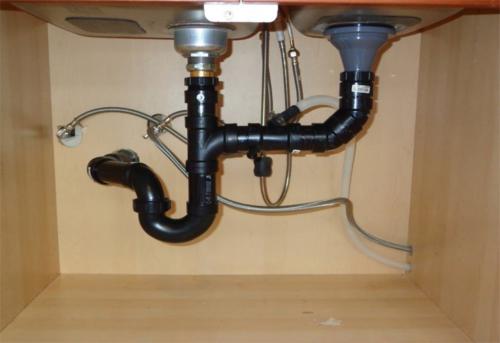 Как подключить посудомойку к электросети. Организация слива отработанной воды 27