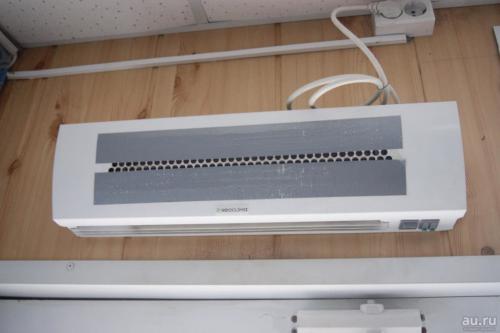 Конденсат на коробке входной двери. Способы устранения проблемы