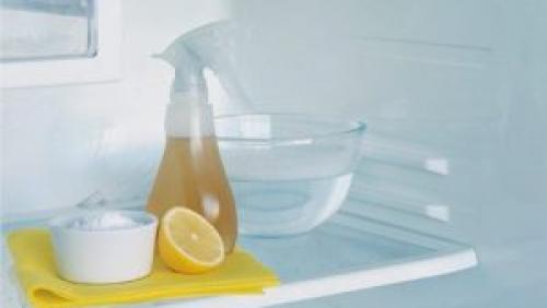 Как убрать запах из холодильника народные средства. Как устранить неприятный запах в холодильнике