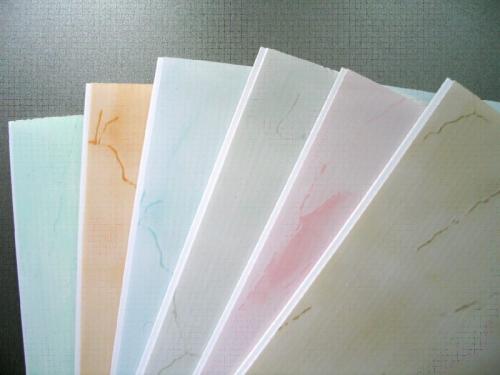 Как обшить потолок пластиком. Расчет материала для монтажа 04