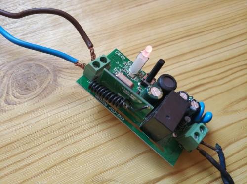 Как подключить сенсорный выключатель с Алиэкспресс. Беспроводной сенсорный выключатель с Алиэкспресс