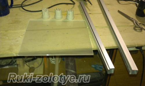 Люстра из профиля своими руками. Изготовление потолочного светильника своими руками.