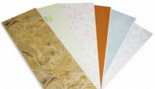 Как сделать потолок из пластиковых панелей на кухне. Виды пластиковых панелей