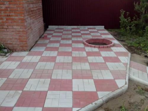 Плитка из бетона своими руками. Виды изделий, представленных на рынке стройматериалов