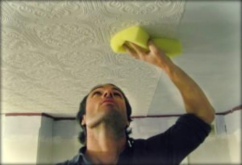 Как убрать пузыри на обоях утюгом. Пузыри на обоях: 4 варианта решения проблемы