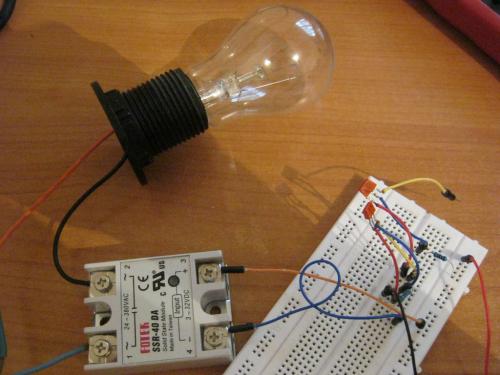 Самый простой сенсорный выключатель своими руками. Сенсорный включатель на двух транзисторах 05