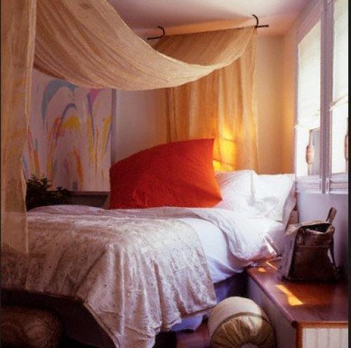 Парусный потолок. Драпировка потолка создаст нужный стиль