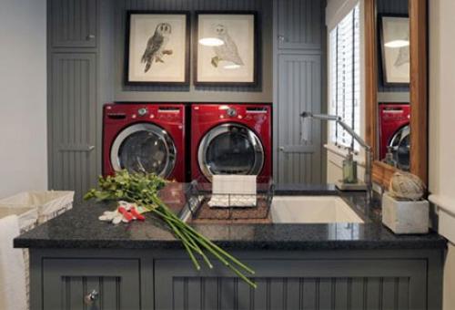 Красно-серый цвет. Неудачные примеры