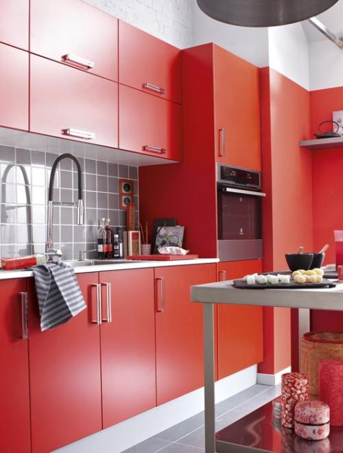Сочетание красного и серого в интерьере кухни. Кухня в красном цвете: идеи и секреты правильного дизайна (60 фото)