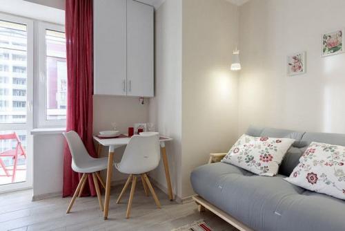 Сочетание красного и серого в интерьере. КРАСНО-СЕРАЯ ГОСТИНАЯ: ВЫБИРАЕМ ОТТЕНКИ