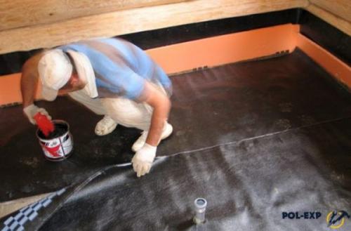 Гидроизоляция пола в доме из бруса. Пошаговая инструкция гидроизоляции деревянных полов рулонными материалами