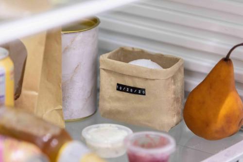 Как убрать запах в холодильнике в домашних условиях. Почему появляется запах в холодильнике 01 Как убрать запах в холодильнике в домашних условиях. Почему появляется запах в холодильнике 01