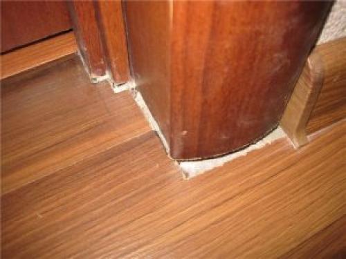 Принципы и методы крепления плинтуса после укладки ламината 01