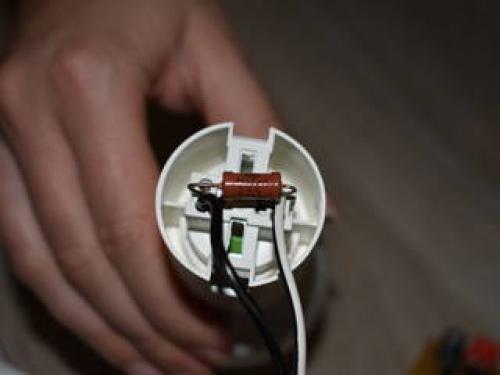 Сенсорный выключатель своими руками на 220 вольт схема. Сенсорный выключатель своими руками на TTP223