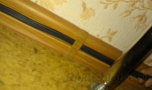 Принципы монтажа пластиковых плинтусов на пол с углами 01 Принципы монтажа пластиковых плинтусов на пол с углами 01