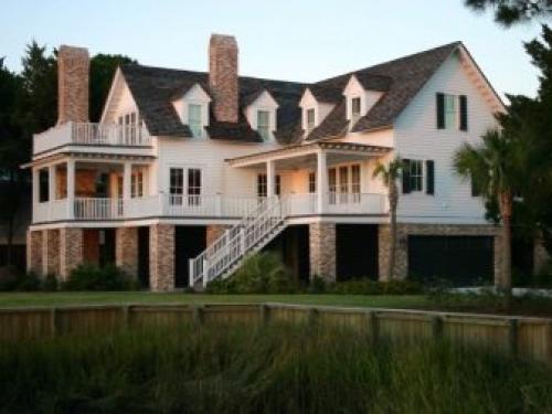 Современное оформление фасада загородного дома. Требования и нормы 03