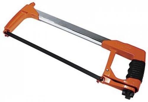 Как правильно обработать края напольного плинтуса. Стыкуем правильно