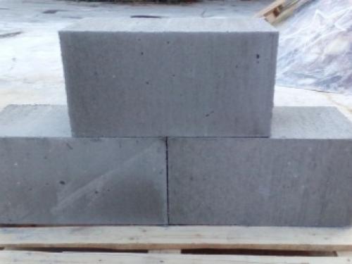 Как правильно строить дом из пеноблоков. Строительство дома из пеноблоков своими руками: пошаговая инструкция, рейтинг лучших производителей пеноблоков 11