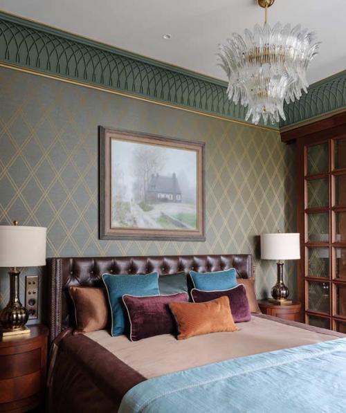 Сочетание серо-зеленого цвета с картинами: современный и стильный интерьер 15