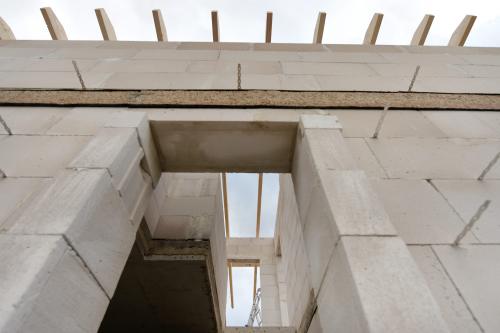 Пенобетонные блоки для наружных стен. Чем пеноблок отличается от газоблока