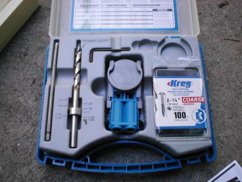 Как установить двери купе в гардеробную. Двери купе для гардеробной своими руками