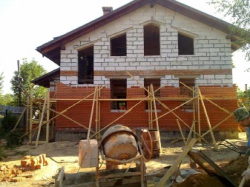 Особенности строительства домов из пеноблоков. Строительство дома из пенобетона: как получают пористые материалы 09 Особенности строительства домов из пеноблоков. Строительство дома из пенобетона: как получают пористые материалы 09