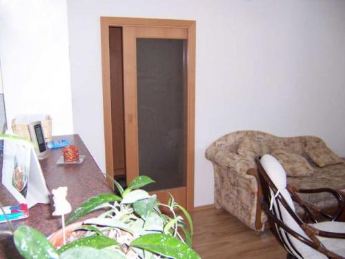 Установка двери купе в стену. Варианты использования раздвижных систем