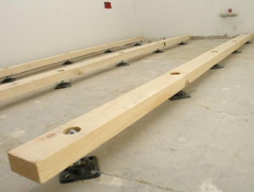 Как определить, какие лаги нужно заменить, а какие можно выровнять. Выравнивание лаг в квартире