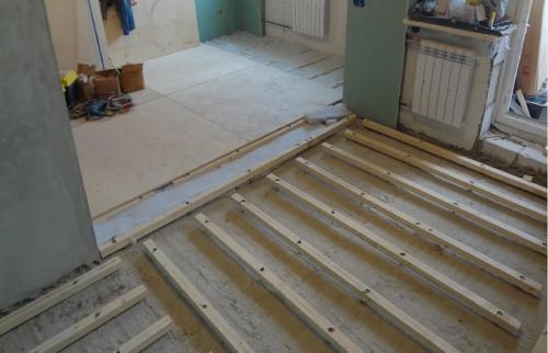 Как правильно отремонтировать пол на лагах: пошаговая инструкция 14 Как правильно отремонтировать пол на лагах: пошаговая инструкция 14