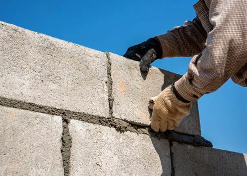 Какой бюджет необходим для строительства дома из пеноблоков. Стоит ли строить из пеноблока?