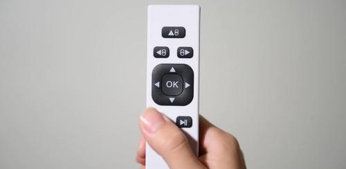 Как безопасно использовать робота для мойки окон на разных высотах. Как мыть окна без разводов с помощью робота-мойщика?