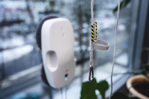 Полная инструкция к роботу-мойщику окон: как правильно использовать и настраивать 02